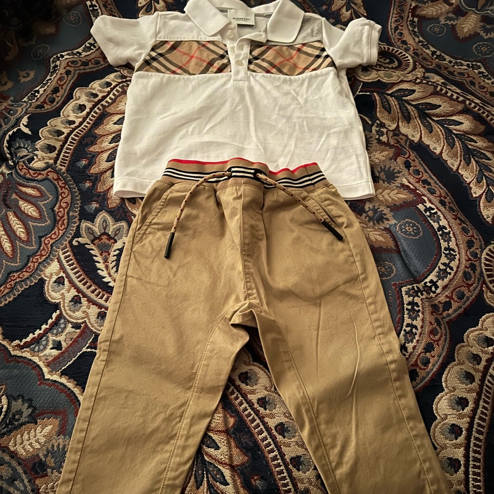 ❌SOLD❌ Burberry outfit Toddler boy